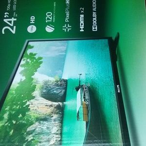 Phillip's 24' tv flat screen